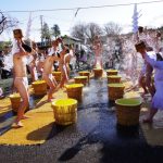 初開扉祝祷会　若水荒行式